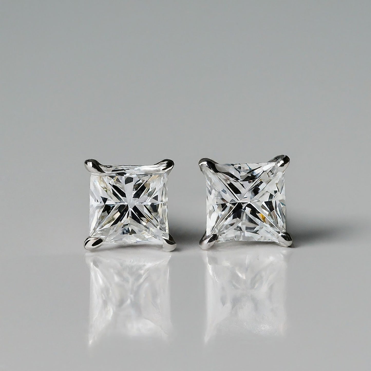 Princess Cut Diamond Earring Stud