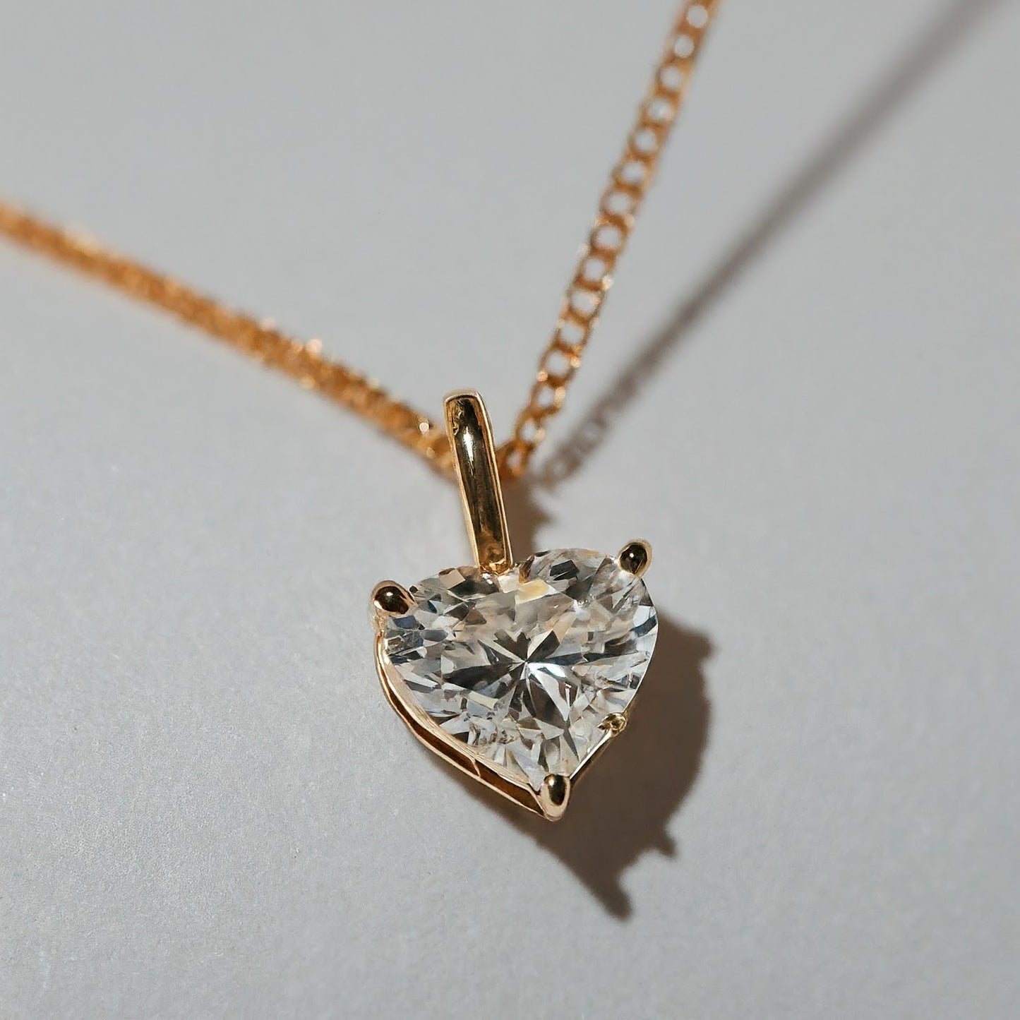 Heart Cut 3 Prong Diamond Pendent