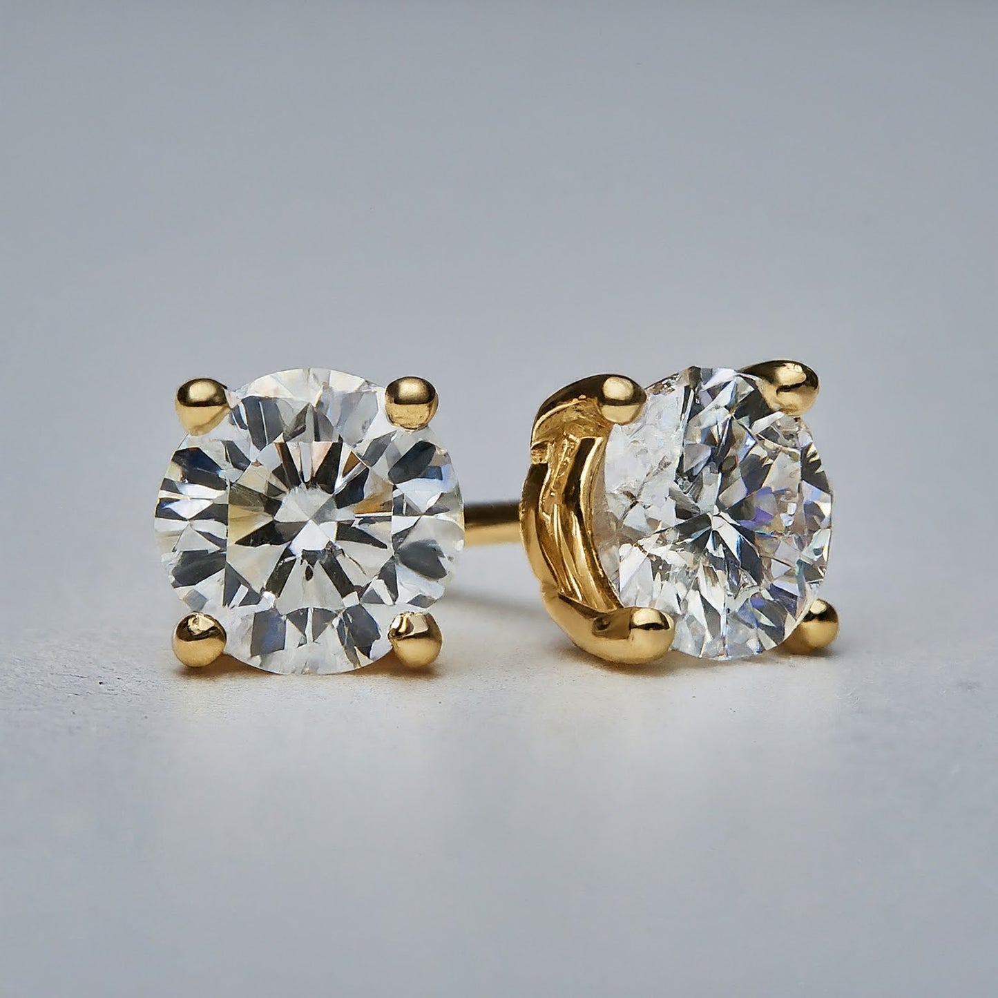 4 Prong Setting Diamond Stud Earrings